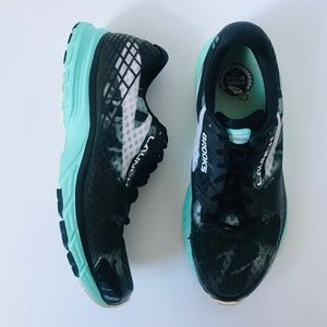 brooks launch size 11